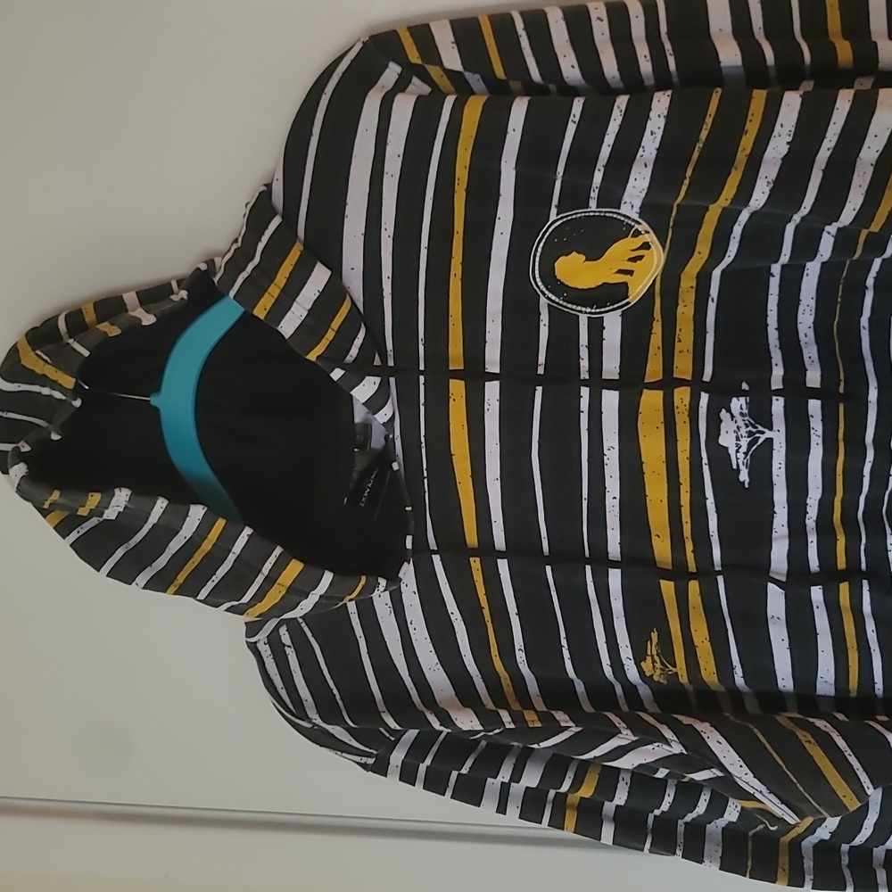 Disney The Lion King Sweater Size 3 Plus